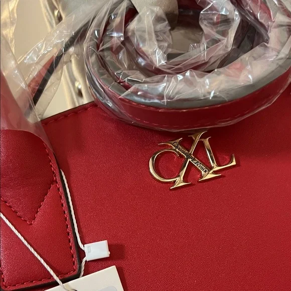 CXL Christian Lacroix Eiffel Red faux Leather Satchel W/Crossbody NWT - Picture 8 of 12